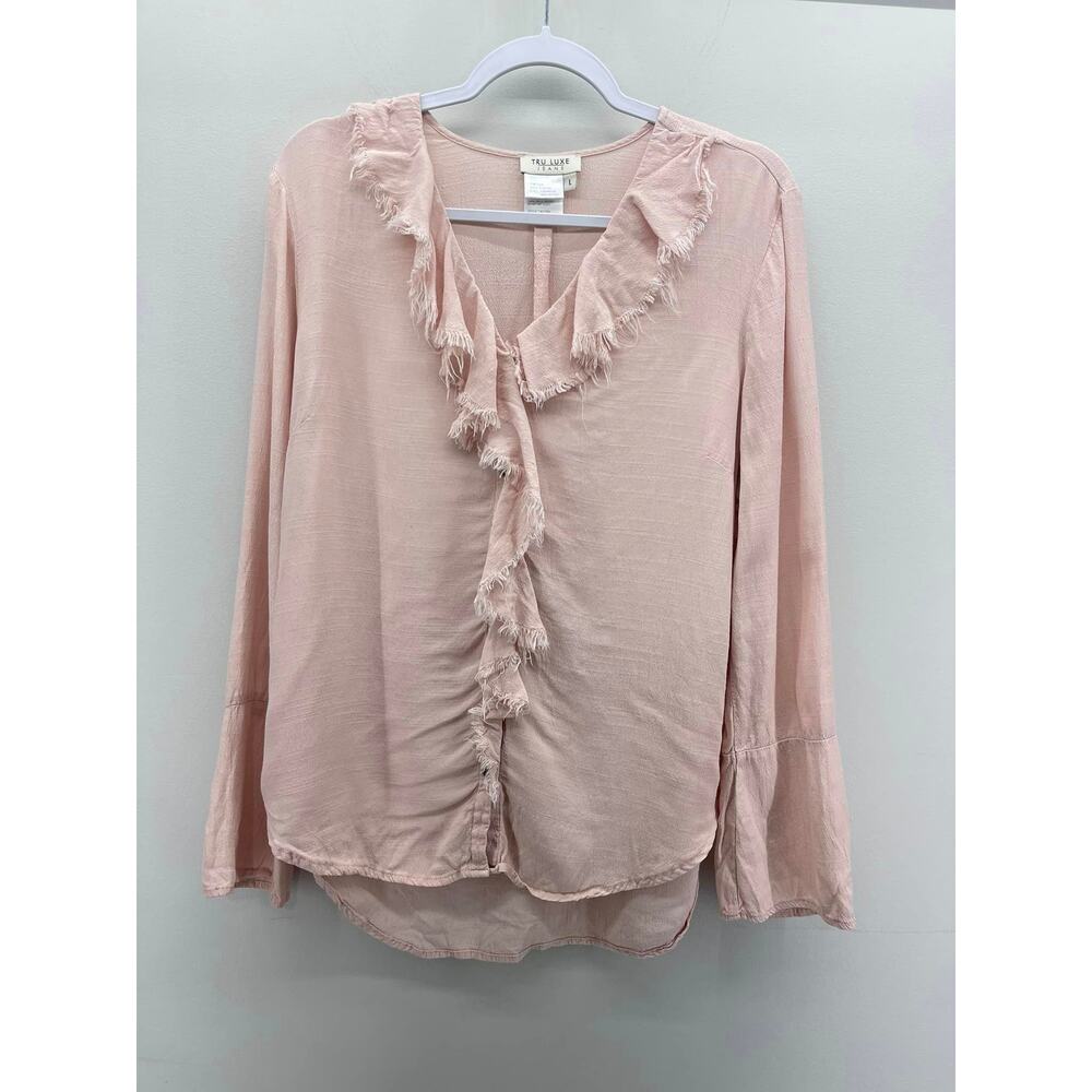Tru Luxe Jeans Light Pink Button Front Ruffle‎ Blouse